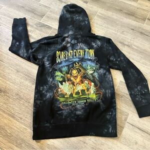 Universal Studios Halloween
Horror Nights 2022 Hoodie Men's
Medium Black Tie Dye